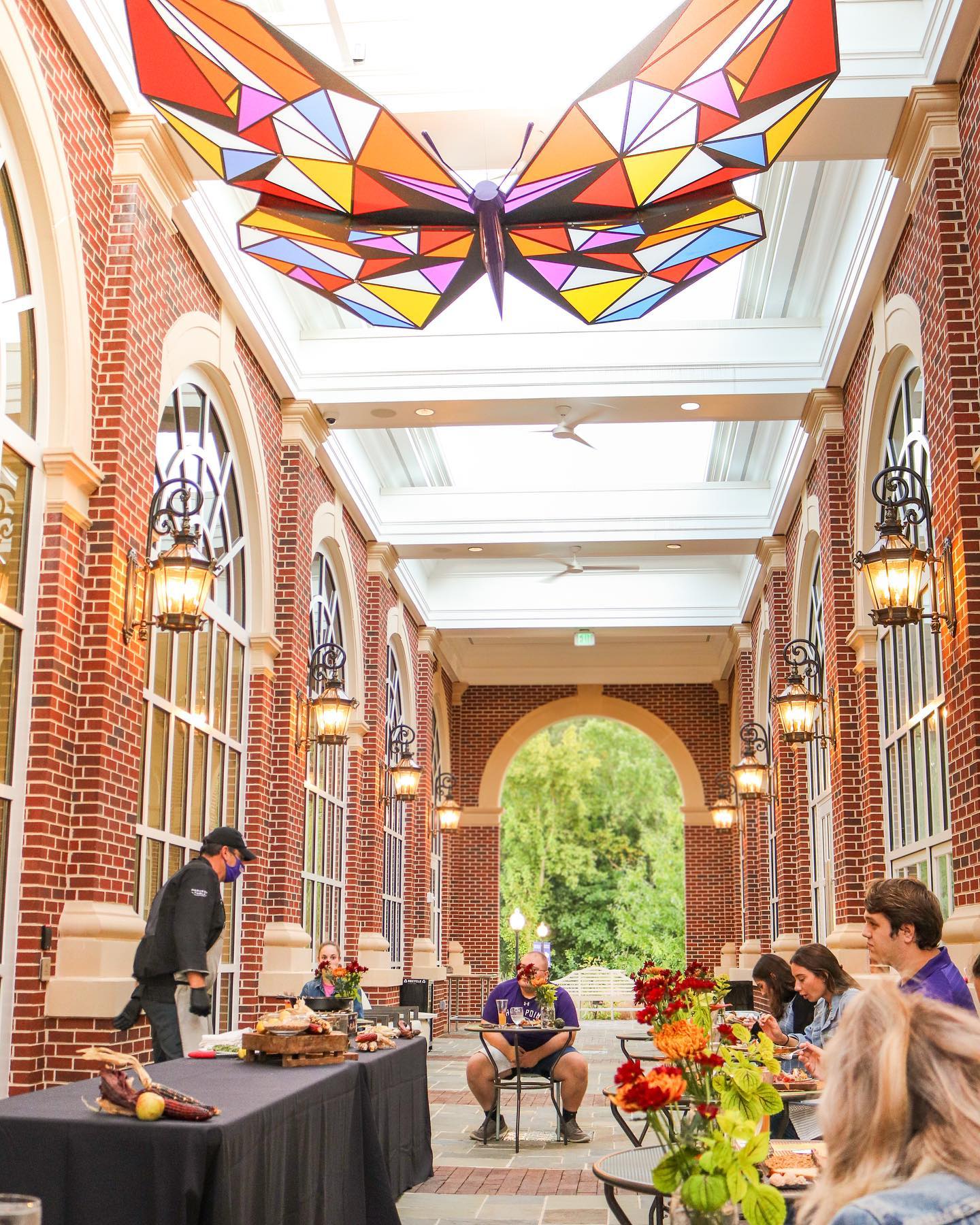 HPU Dining’s Think Tank gets the scoop Campus Chronicle
